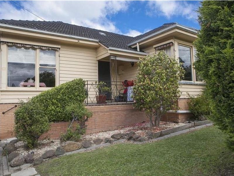 2 Bess Court, Dandenong VIC 3175