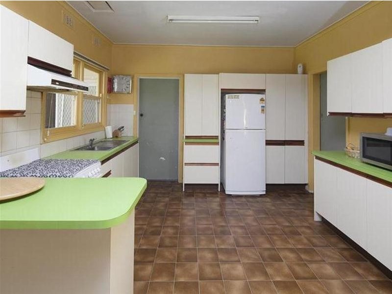 2 Bess Court, Dandenong VIC 3175