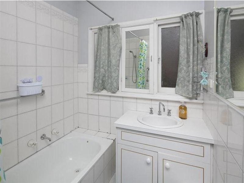 2 Bess Court, Dandenong VIC 3175