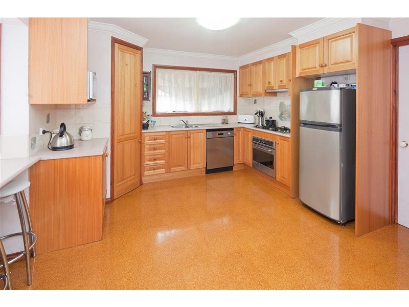 7 Warren Court, Dandenong North VIC 3175