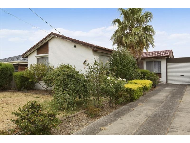 98 Illawarra  Crescent, Dandenong North VIC 3175