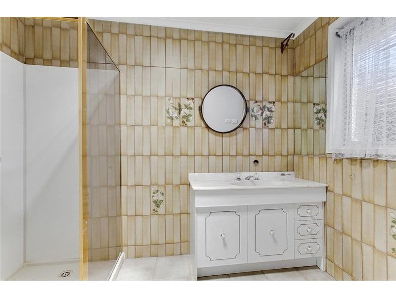 98 Illawarra  Crescent, Dandenong North VIC 3175