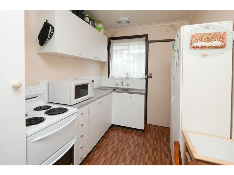 4/247 Gladstone Road, Dandenong North VIC 3175