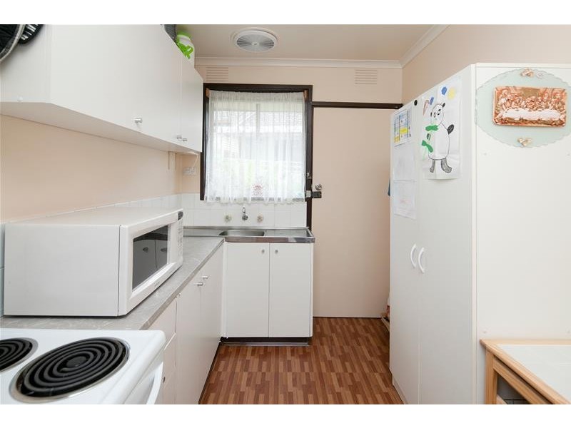 4/247 Gladstone Road, Dandenong North VIC 3175