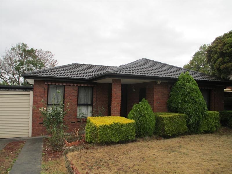 68 John Fawkner Drive, Endeavour Hills VIC 3802