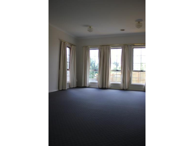 16 Morawa Drive, Mulgrave VIC 3170