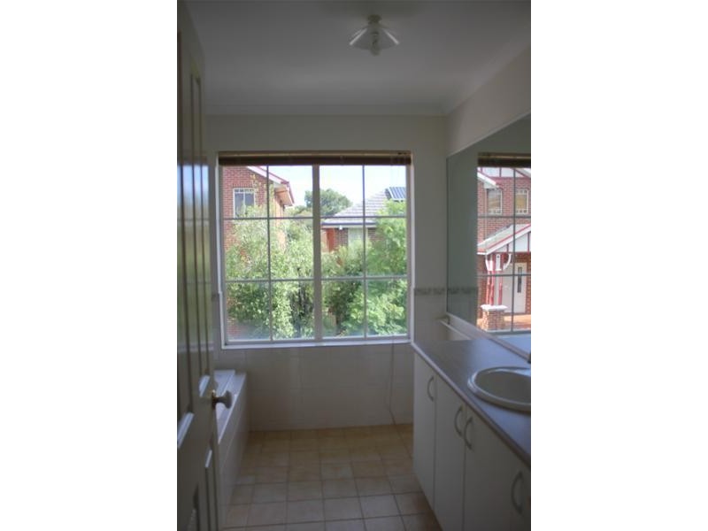 16 Morawa Drive, Mulgrave VIC 3170