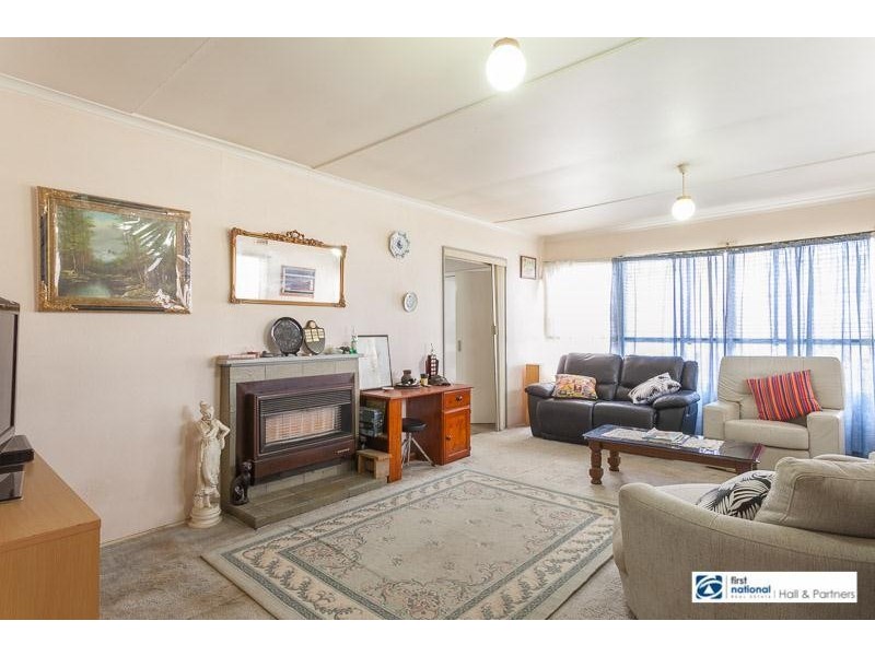 32 Jacaranda Street, Doveton VIC 3177