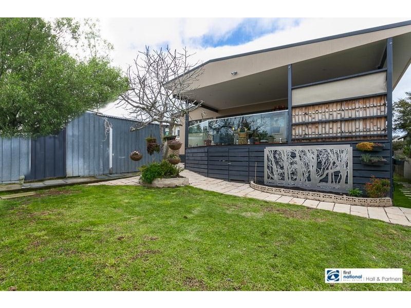 32 Jacaranda Street, Doveton VIC 3177