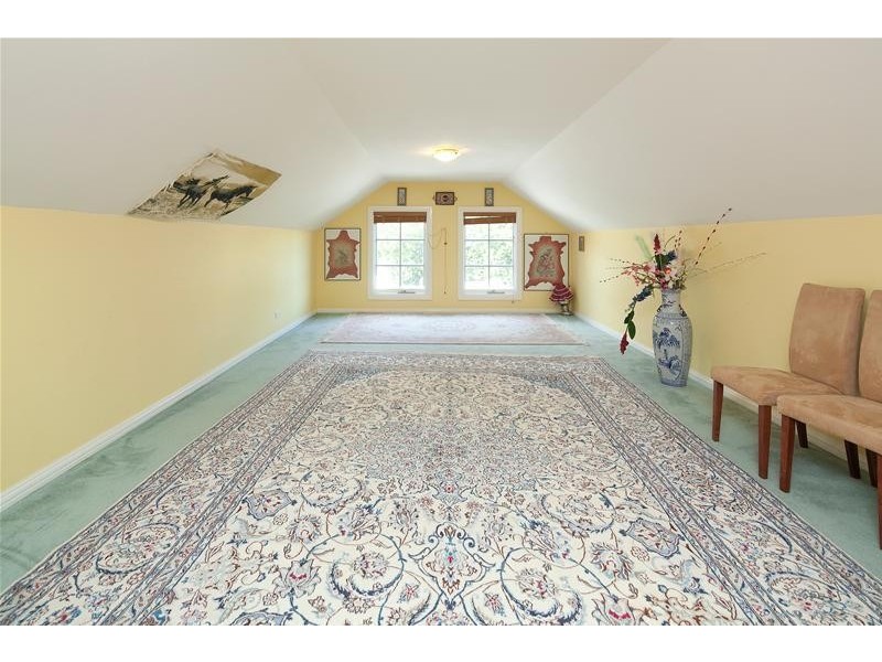 2 Classic Court, Berwick VIC 3806