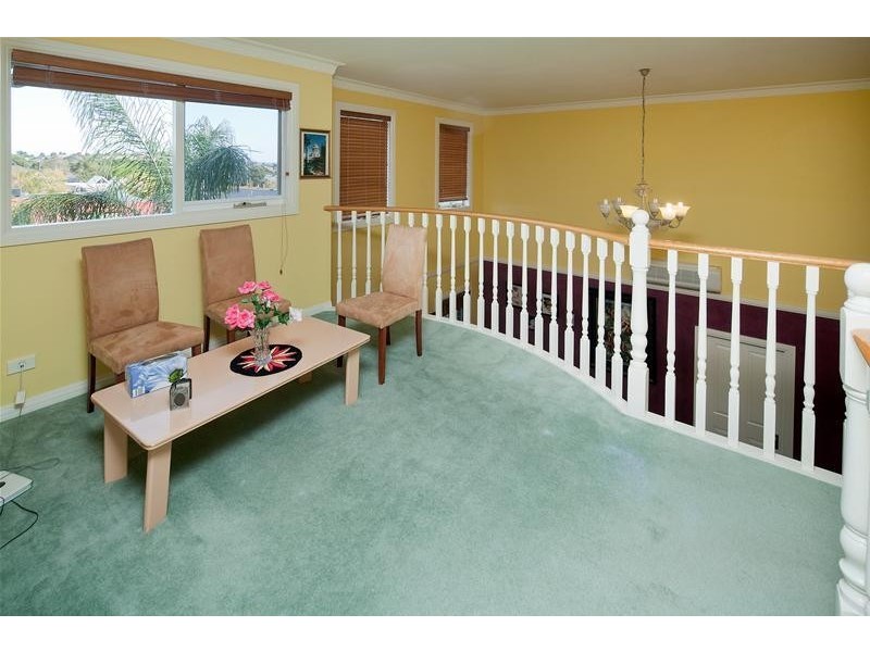 2 Classic Court, Berwick VIC 3806