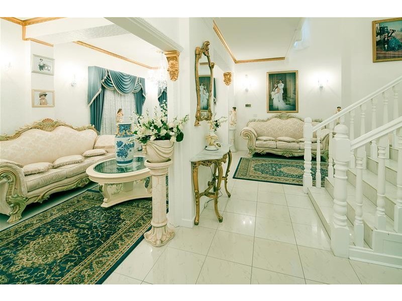 7 Schank  Place, Endeavour Hills VIC 3802