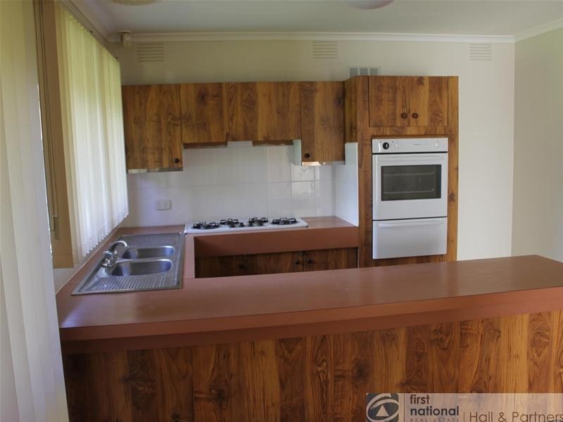 14 Gumbuya Close, Eumemmerring VIC 3177