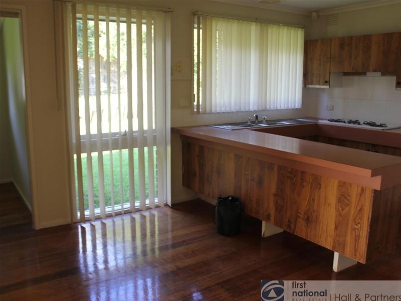 14 Gumbuya Close, Eumemmerring VIC 3177