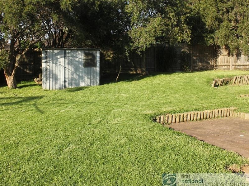 14 Gumbuya Close, Eumemmerring VIC 3177