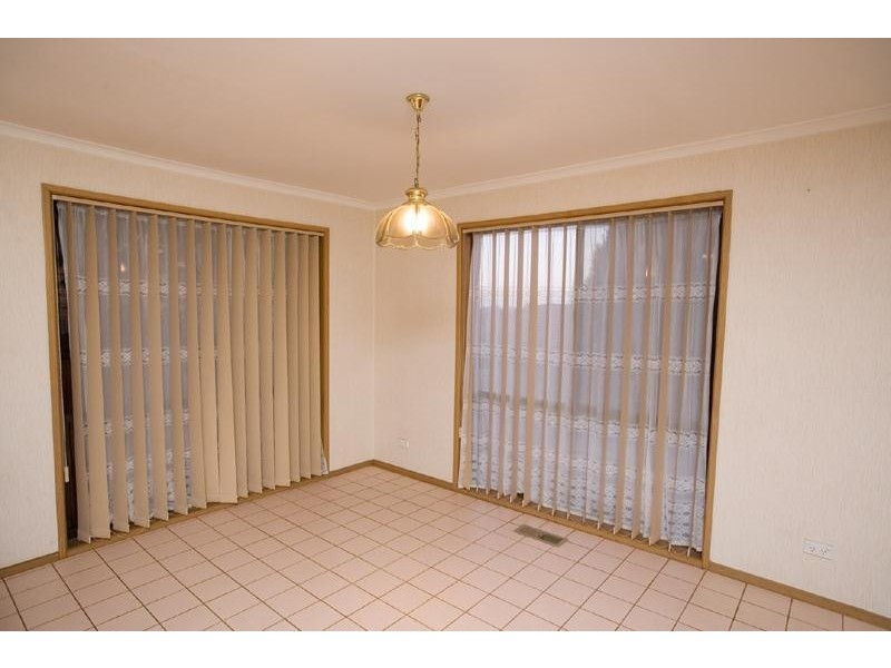 1 Cunningham Drive, Endeavour Hills VIC 3802