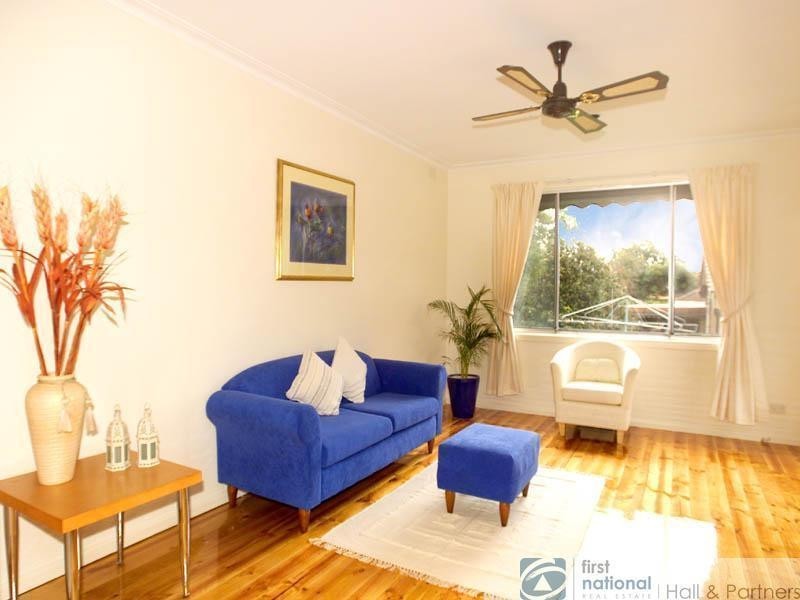 44 Robinlee Avenue, Burwood East VIC 3151