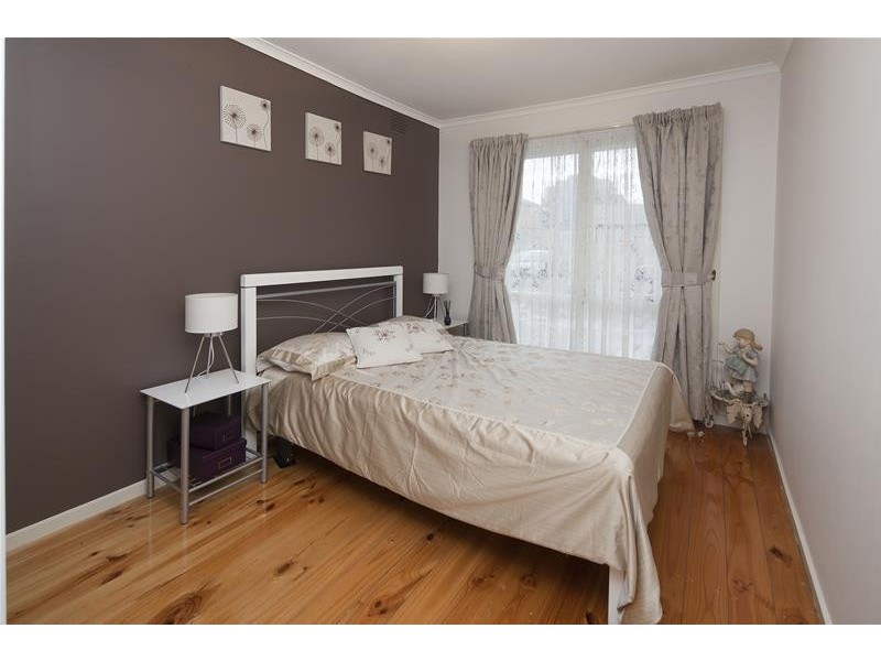 2/15 Adelaide Street, Dandenong VIC 3175