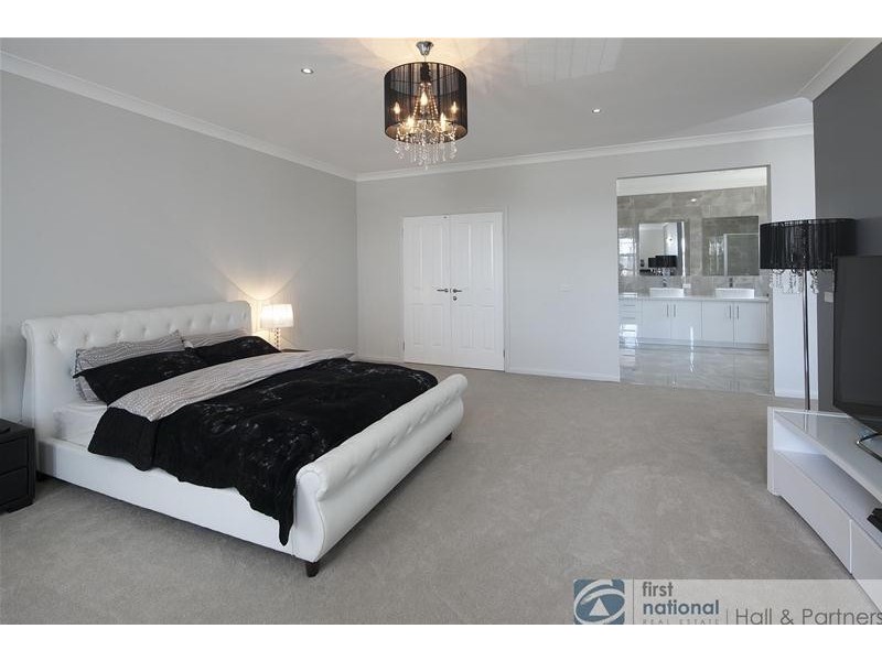 7 Hopegood Place, Lynbrook VIC 3975