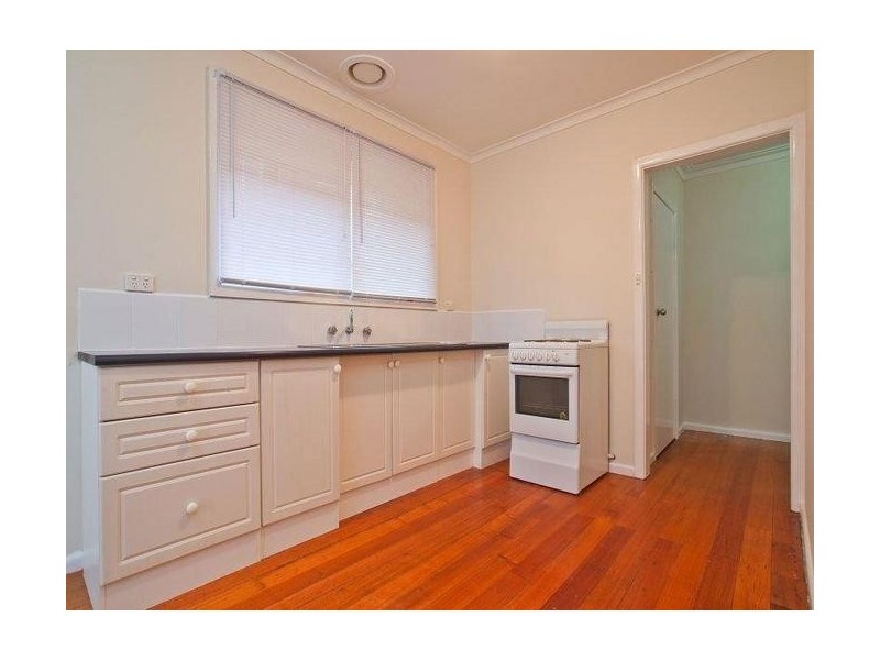 17 Bradshaw Street, Frankston VIC 3199