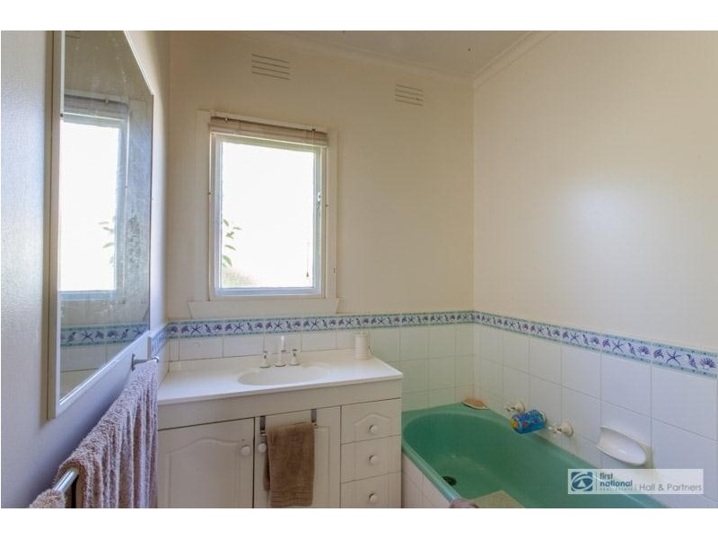 28 Nullawil Street, Springvale VIC 3171