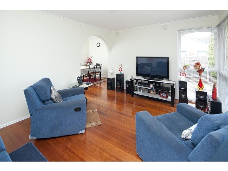 21 Lower Terrace Crescent, Noble Park North VIC 3174