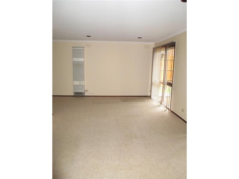 9 Nyora Close, Endeavour Hills VIC 3802