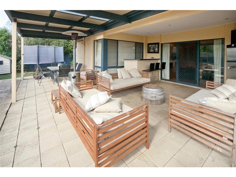 21 Fieldstone Boulevard, Beaconsfield VIC 3807