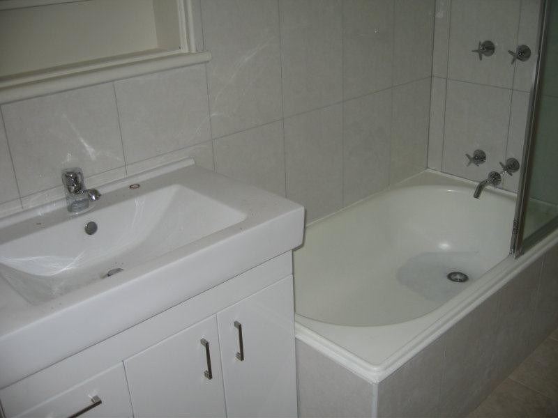 3/637 Blackburn Road, Clayton VIC 3168