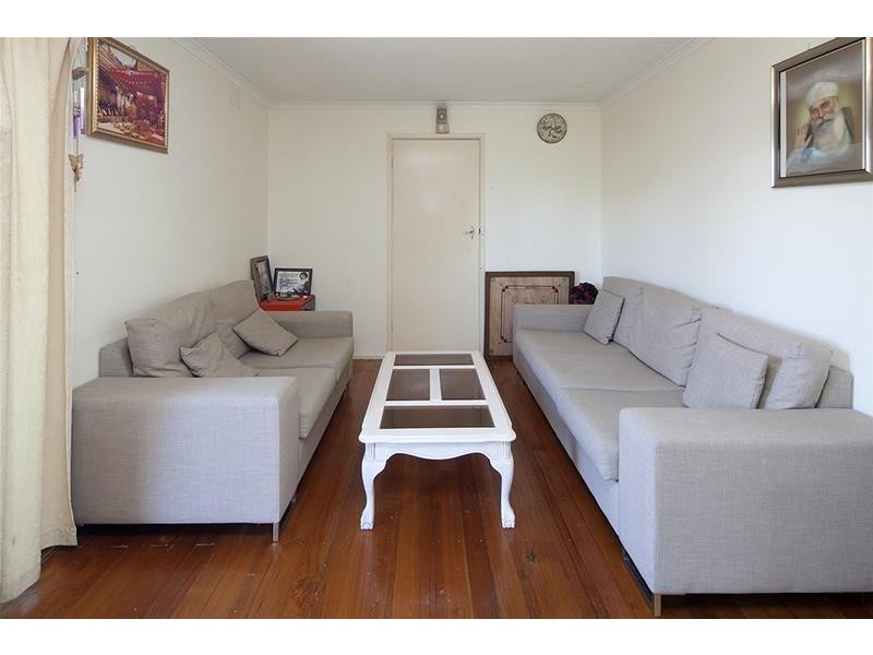 1/16 Kelvinside Road, Noble Park VIC 3174