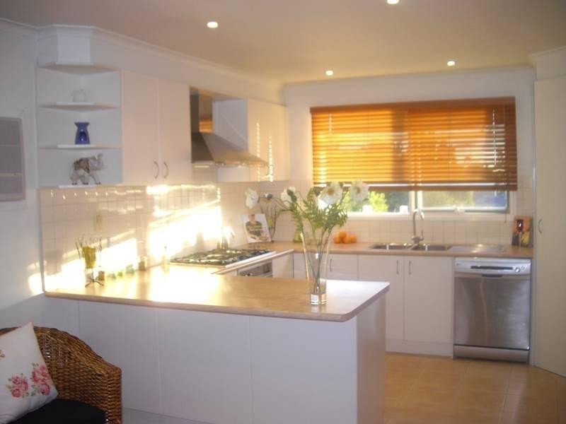 2 Roscoe Court, Noble Park North VIC 3174