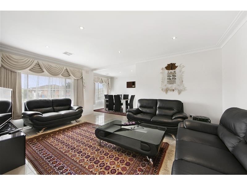 29 Kandra Street, Dandenong North VIC 3175
