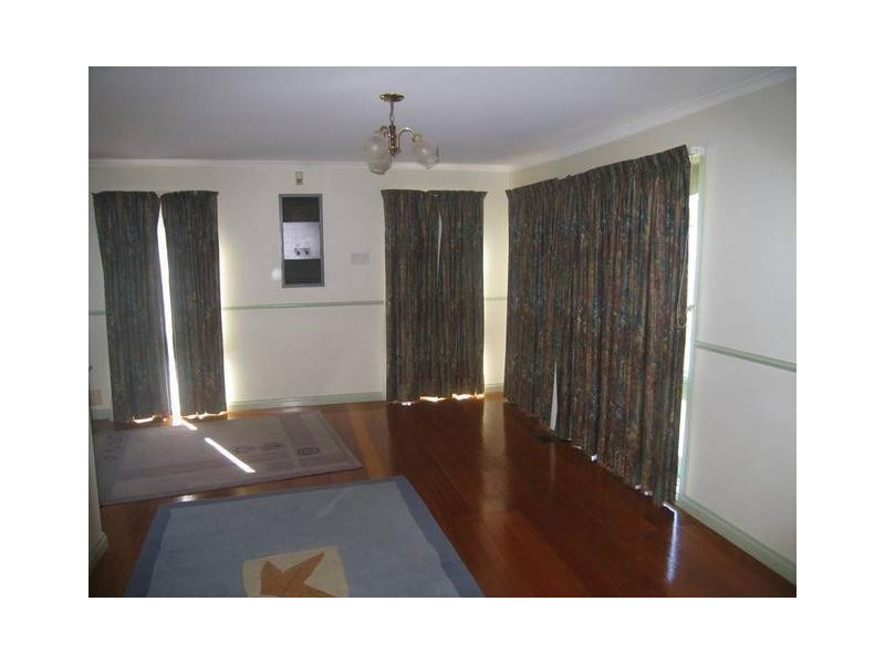 31 Templewood Avenue, Noble Park North VIC 3174