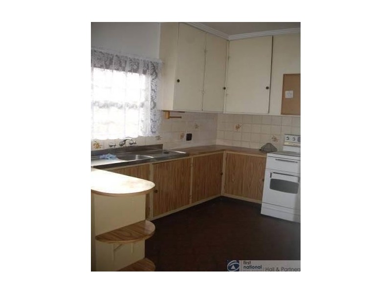 6 Wilma Avenue, Dandenong VIC 3175