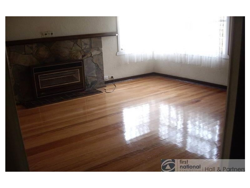 6 Wilma Avenue, Dandenong VIC 3175