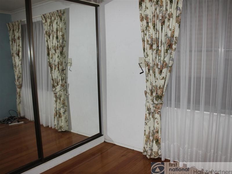 28 Booth Crescent, Dandenong North VIC 3175