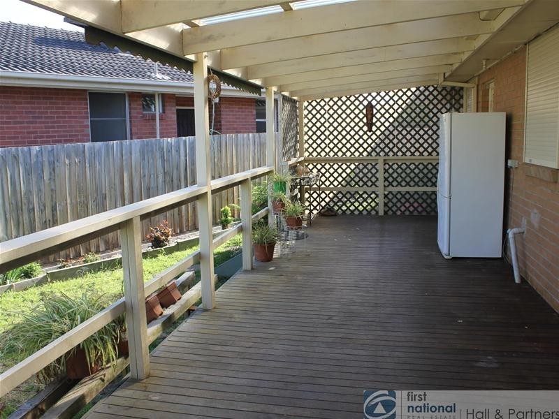 28 Booth Crescent, Dandenong North VIC 3175