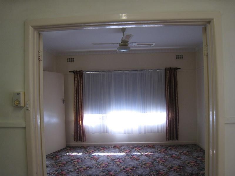 10 Orgill Street, Dandenong VIC 3175