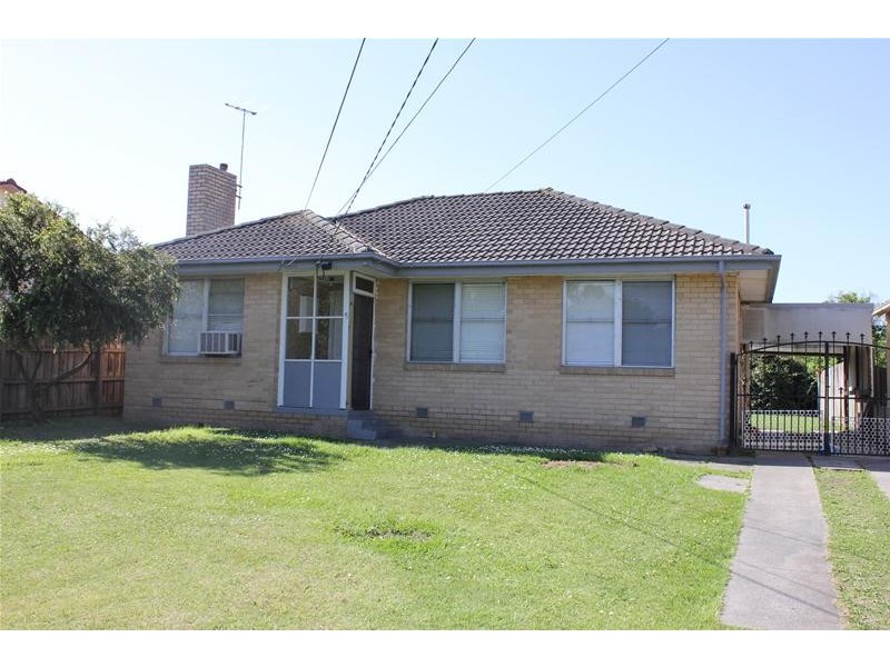 5 Laurina Court, Doveton VIC 3177