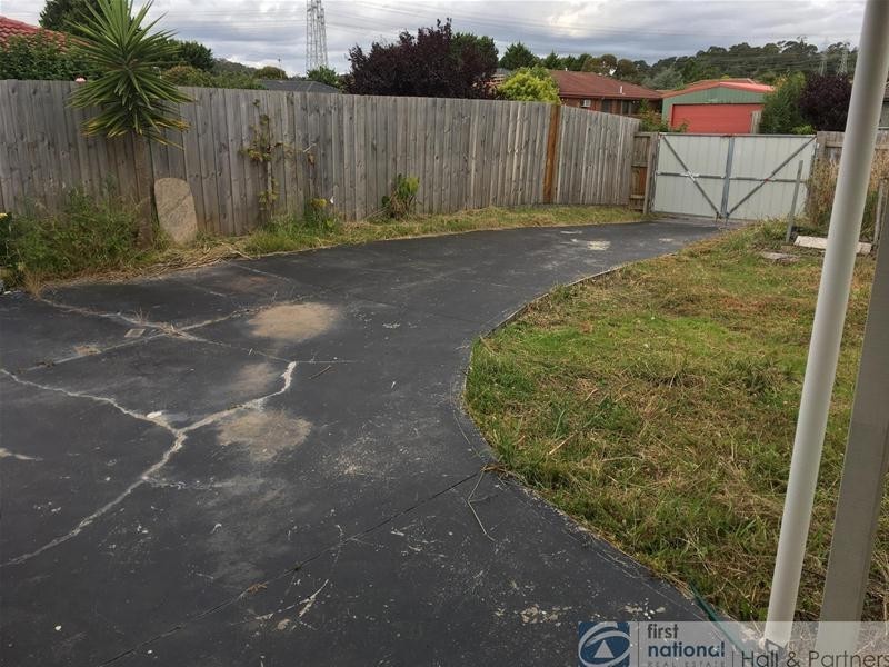 11 Bonar Court, Endeavour Hills VIC 3802