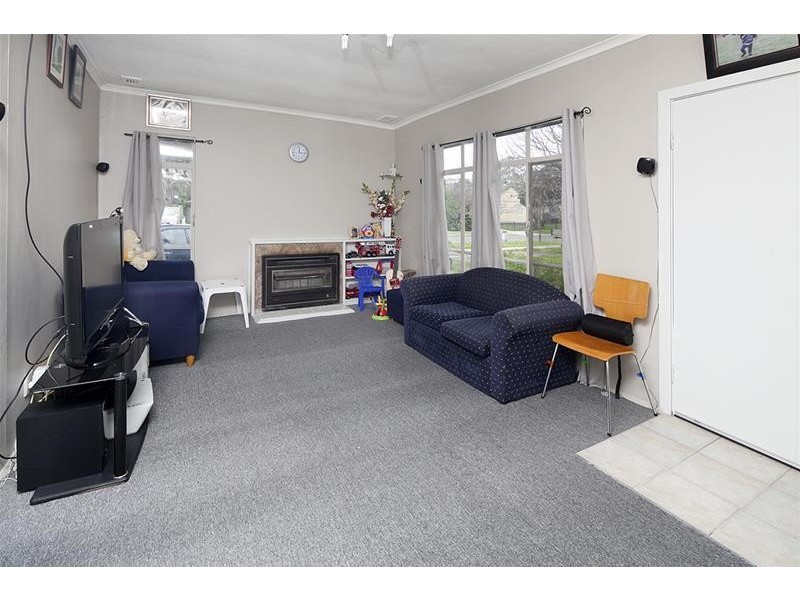 6 Tarata  Drive, Doveton VIC 3177