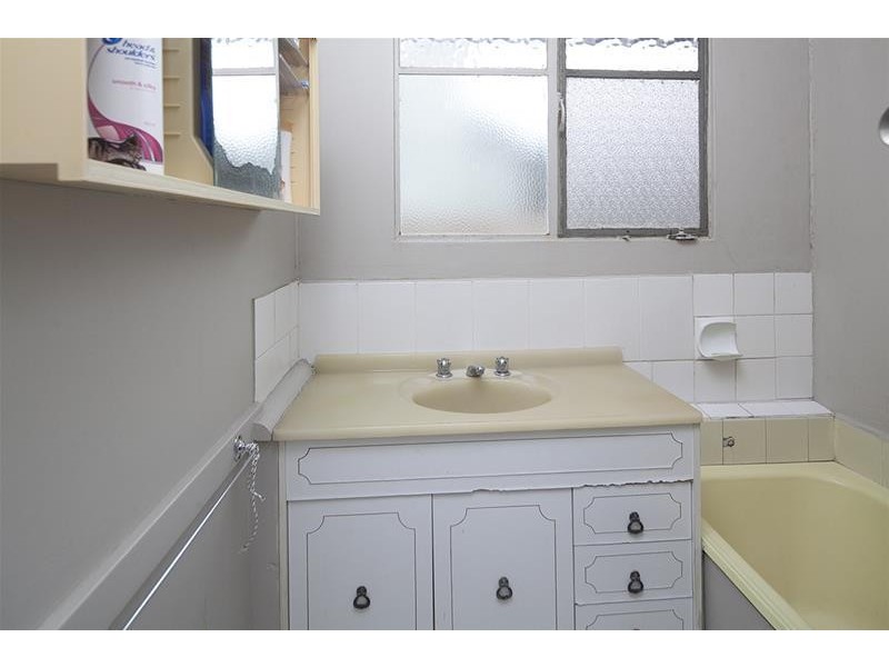 6 Tarata  Drive, Doveton VIC 3177