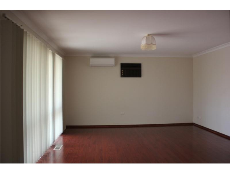 5 Garner Court, Endeavour Hills VIC 3802