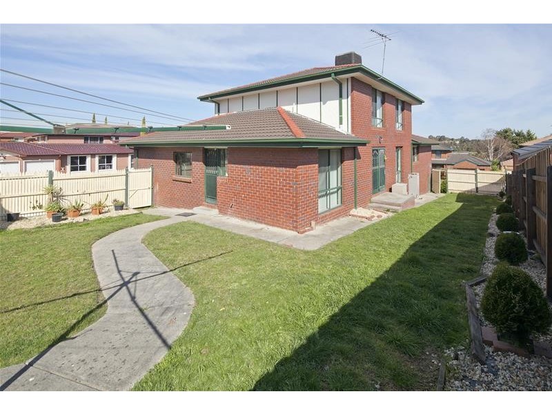 20 Edward Freeth Drive, Endeavour Hills VIC 3802