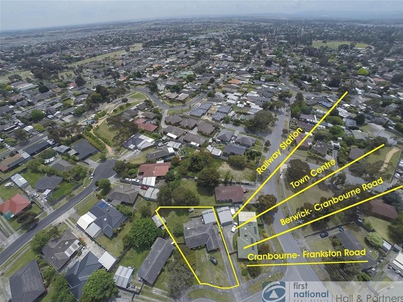 3 Kurt Place, Cranbourne VIC 3977