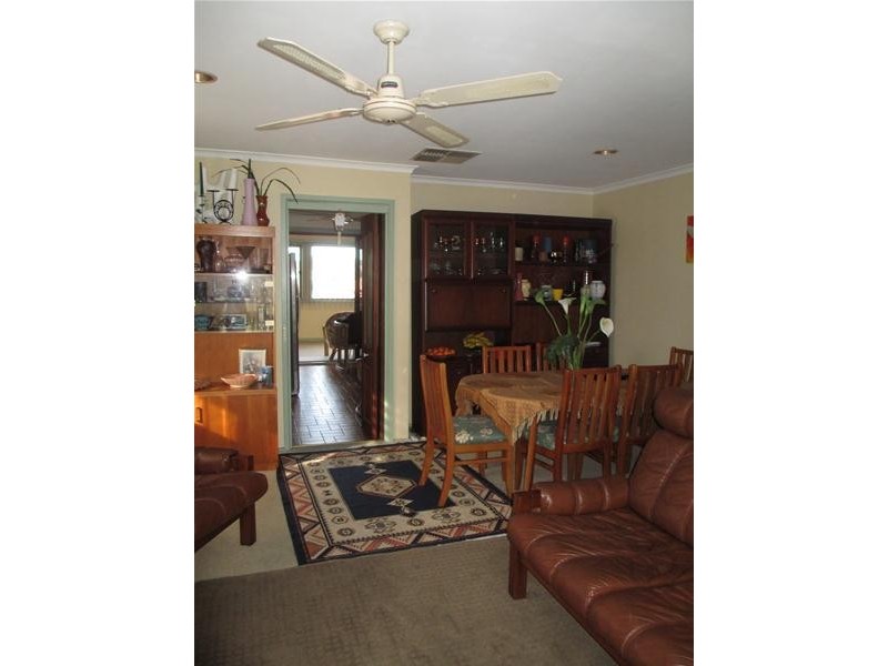 249 Power Road, Endeavour Hills VIC 3802