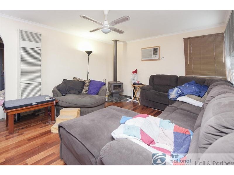 12 Montrose Court, Endeavour Hills VIC 3802