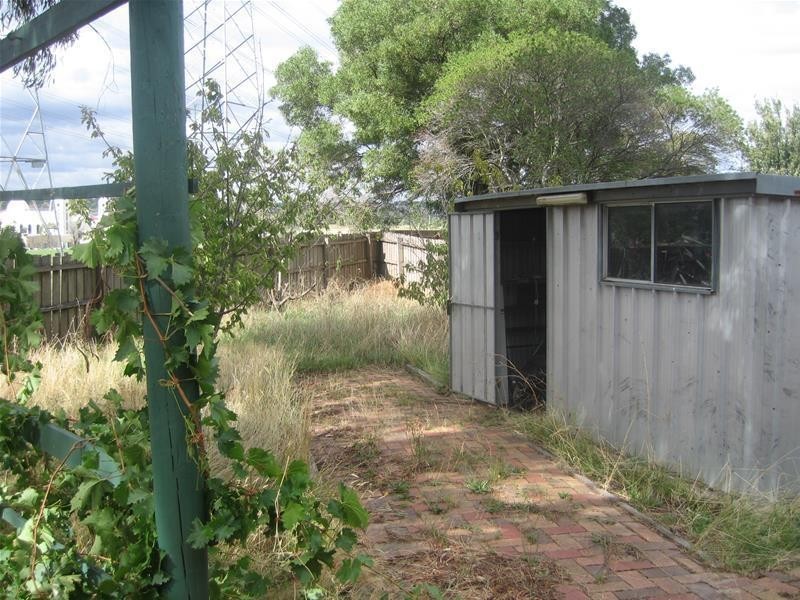 27 George Chudleigh Drive, Hallam VIC 3803