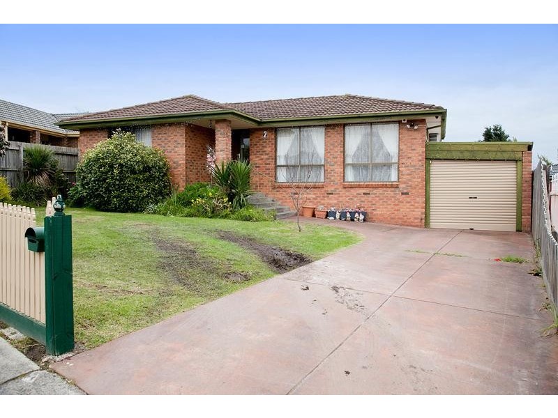 2 Redleap Court, Endeavour Hills VIC 3802