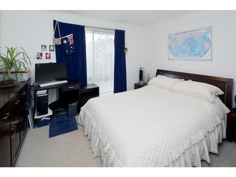 2 Redleap Court, Endeavour Hills VIC 3802